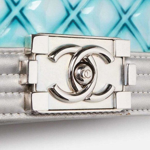 Chanel Silver/Blue Quilted PVC and Iridescent Calfskin Leather Small Boy Bag - Picture 5 of 9